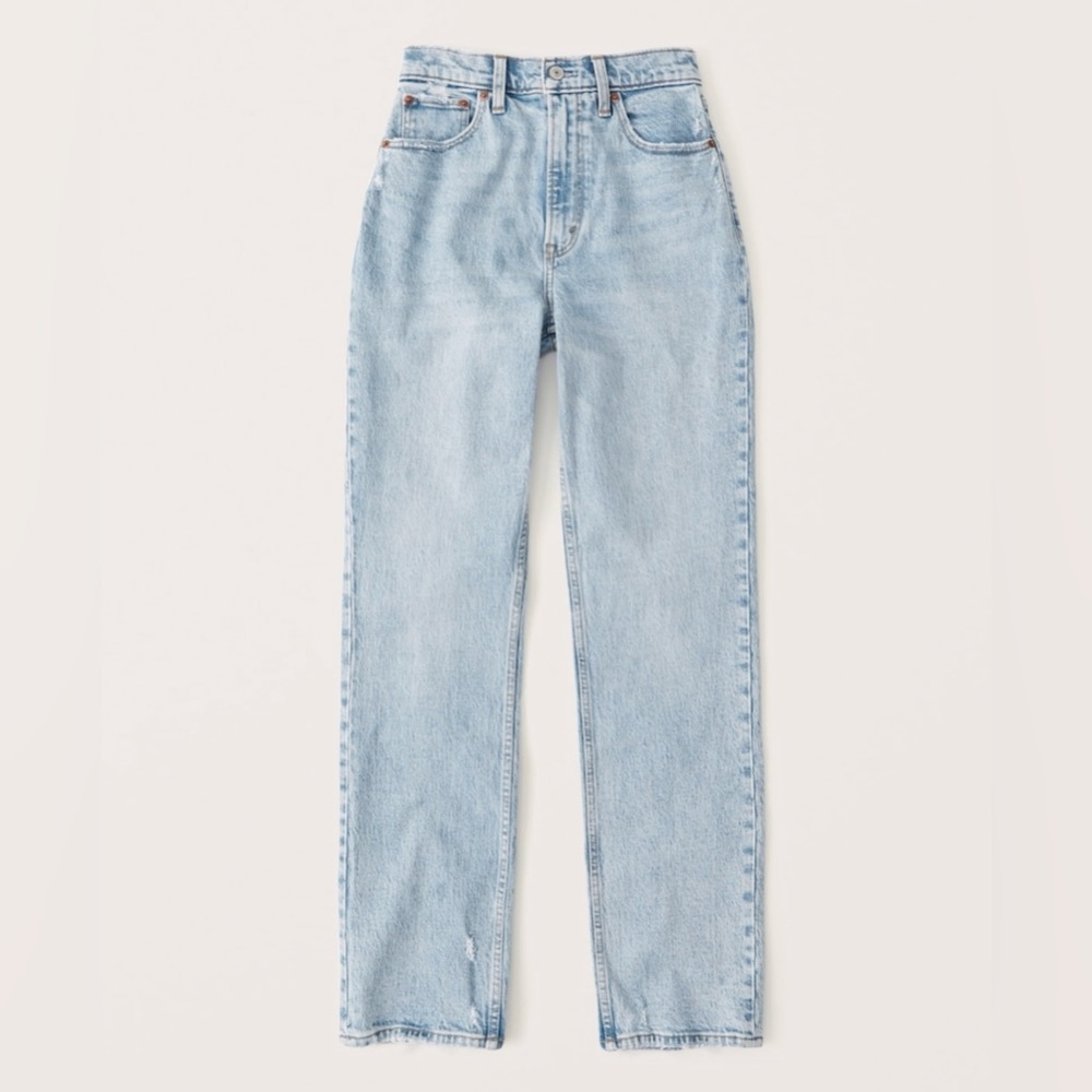 Abercrombie & Fitch Curve Love Ultra High Rise 90’s Straight Jean - Size 28L